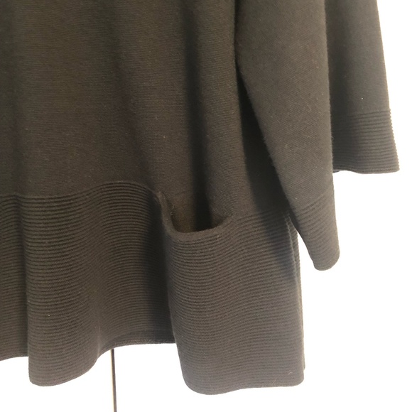 SOLD! L.K.Bennett London timeless sweater - Picture 2 of 6